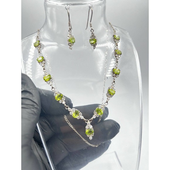 Natural Peridot Gemstone 925 sterling silver Handmade necklace Set Earning Ring - Picture 6 of 9